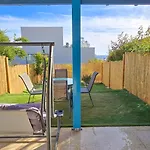 Holiday home Css Calm Smart Superior 2bd With Private Yard *