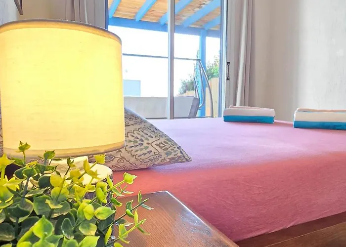 Css Calm Smart Superior 2bd With Private Yard *