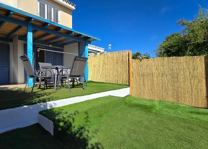 Css Calm Smart Superior 2bd With Private Yard Сasa de vacaciones *