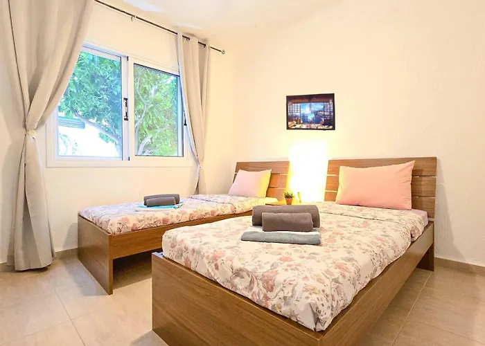 Css Calm Smart Superior 2bd With Private Yard Сasa de vacaciones Klorakas