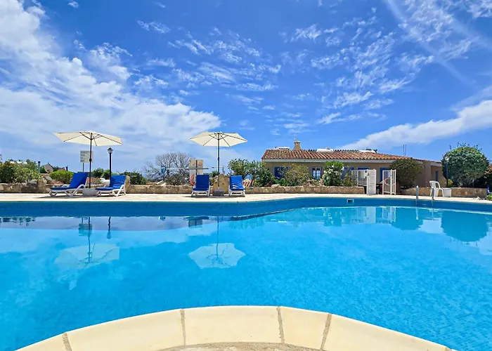 Css Calm Smart Superior 2bd With Private Yard Сasa de vacaciones